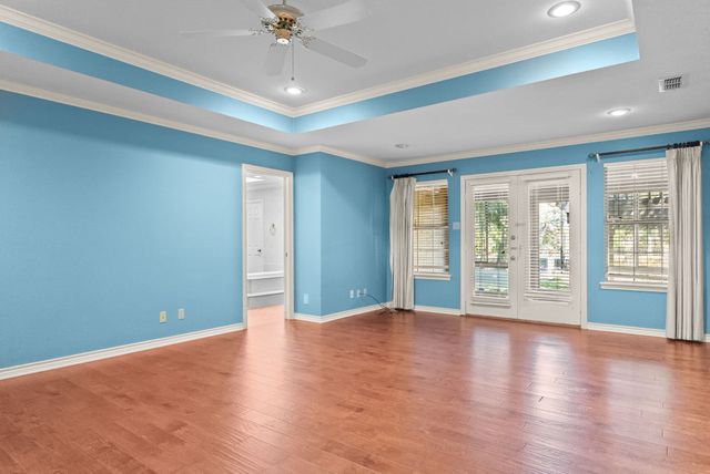 1807 Royal Oak Drive, Tyler, TX 75703