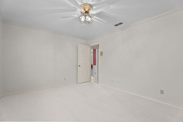 1807 Royal Oak Drive, Tyler, TX 75703