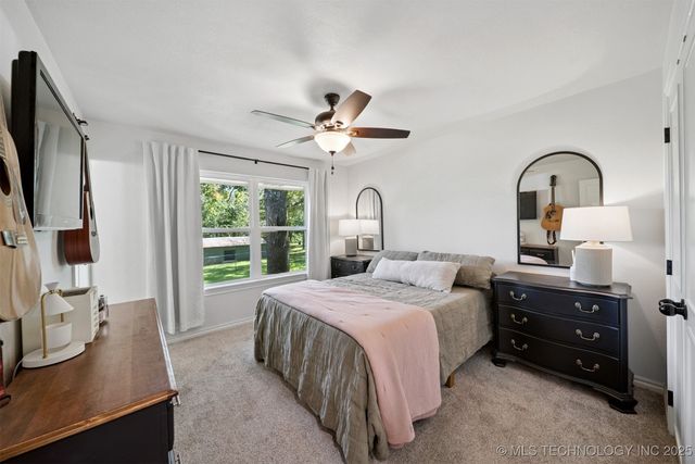 15852 E 450 Road, Claremore, OK 74017