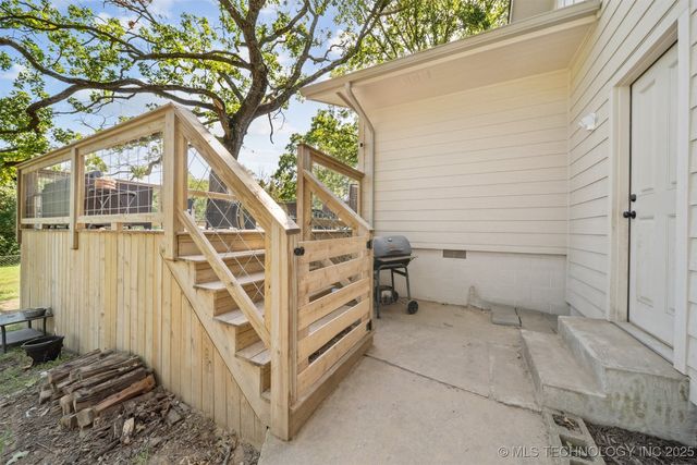15852 E 450 Road, Claremore, OK 74017
