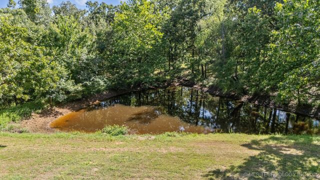 15852 E 450 Road, Claremore, OK 74017