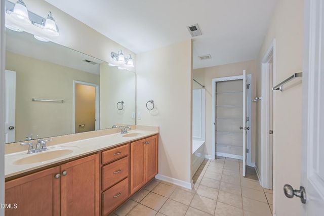 1260 Silver Beach Way, Raleigh, NC 27606