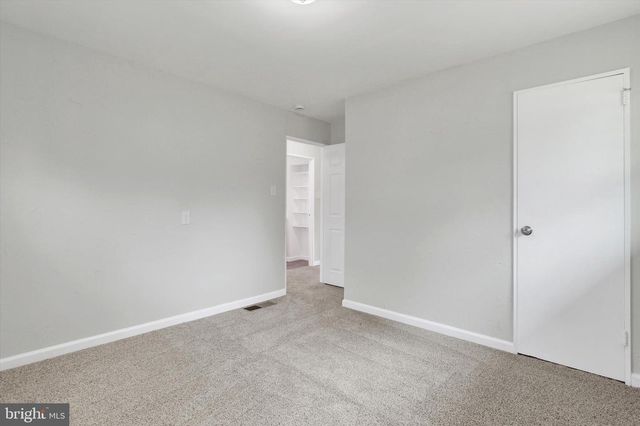 3837 OAKLEIGH DR, York, PA 17402
