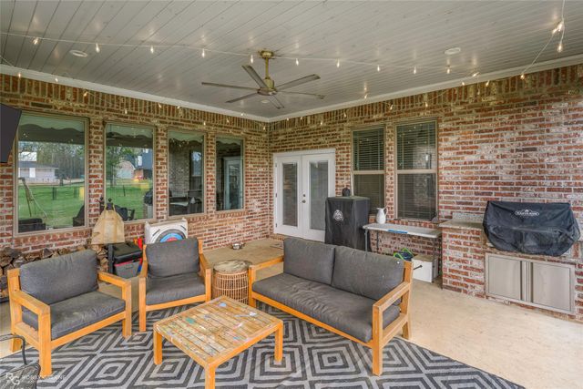 5107 Waters Edge Drive, Benton, LA 71006