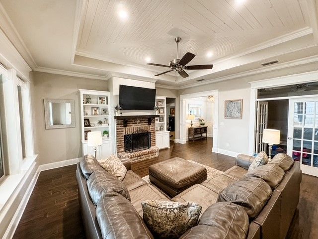 5107 Waters Edge Drive, Benton, LA 71006