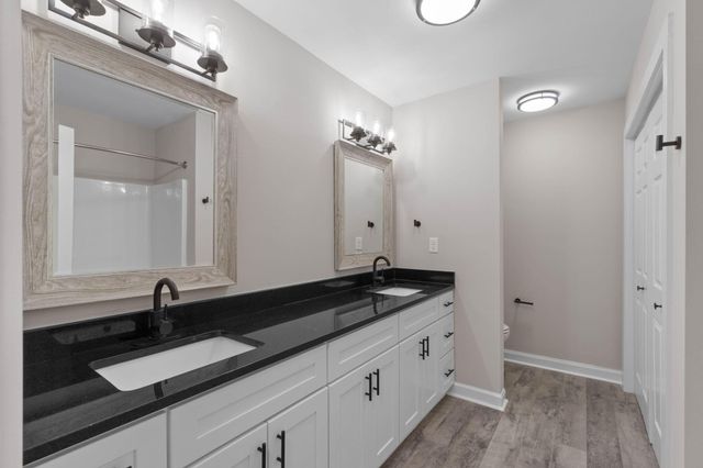 16 Del Cerro Camino, Crestview, FL 32539