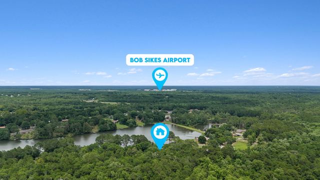 16 Del Cerro Camino, Crestview, FL 32539