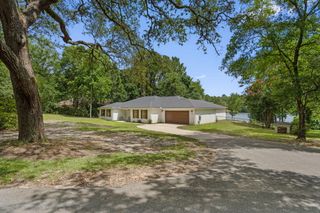 16 Del Cerro Camino, Crestview, FL 32539