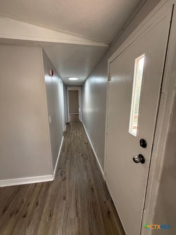341 Buck Trail, Canyon Lake, TX 78133