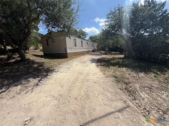 341 Buck Trail, Canyon Lake, TX 78133