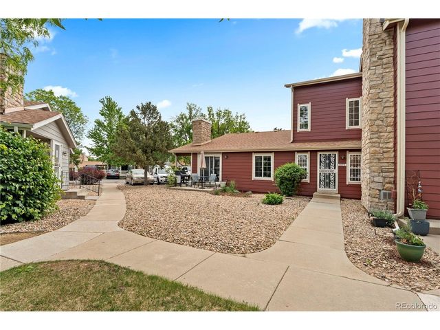 8417 Everett Way E, Arvada, CO 80005