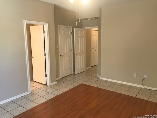 20514 Gathering Oak, San Antonio, TX 78258