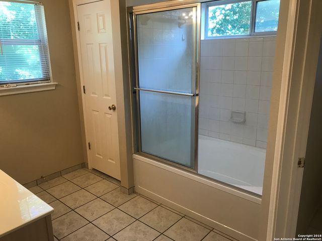 20514 Gathering Oak, San Antonio, TX 78258