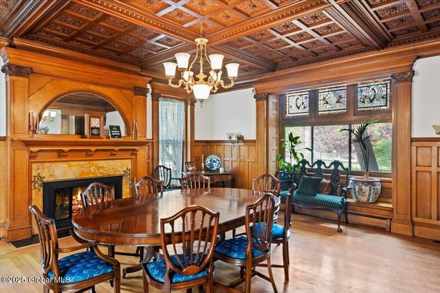 605 N Broadway, Saratoga Springs, Inside, NY 12866