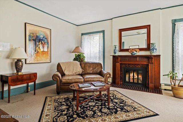 605 N Broadway, Saratoga Springs, Inside, NY 12866