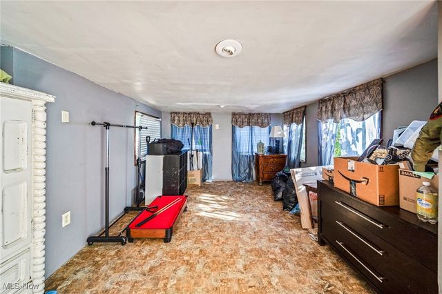 1923 W 11th Street, Ashtabula, OH 44004