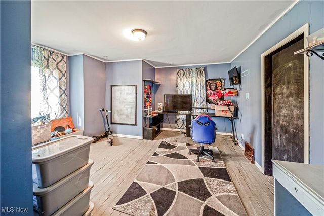 1923 W 11th Street, Ashtabula, OH 44004