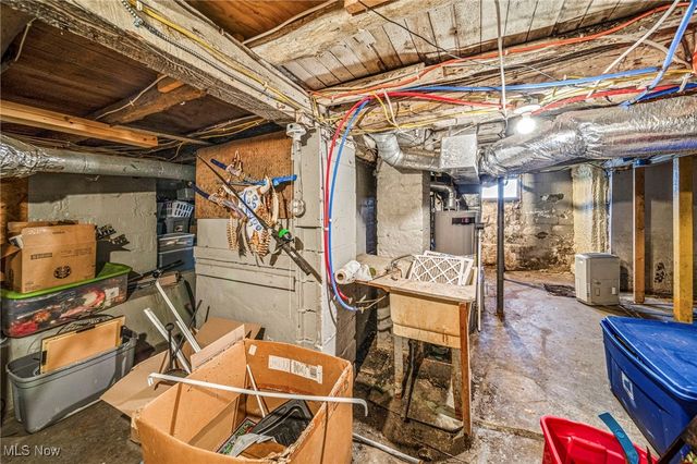 1923 W 11th Street, Ashtabula, OH 44004