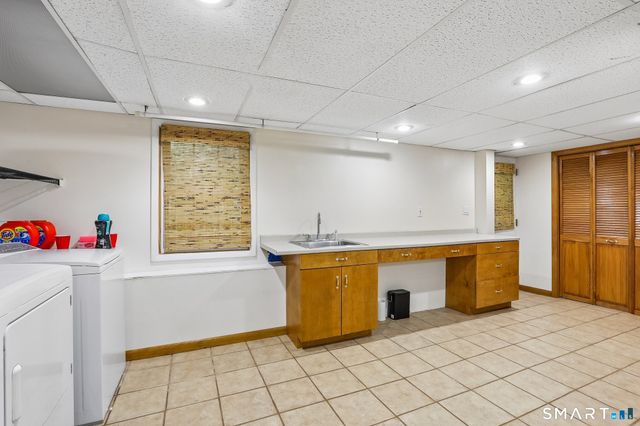 23 Dana Road, Danbury, CT 06811
