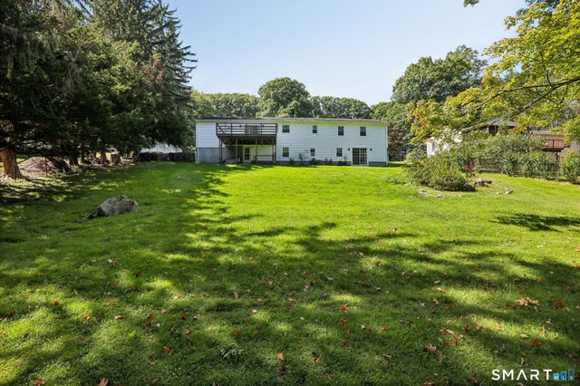 23 Dana Road, Danbury, CT 06811