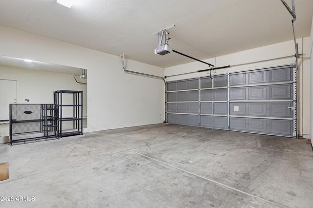 1835 E DUNBAR Drive, Phoenix, AZ 85042