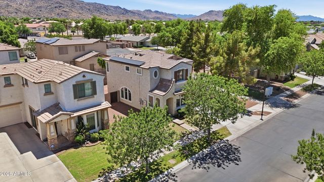 1835 E DUNBAR Drive, Phoenix, AZ 85042