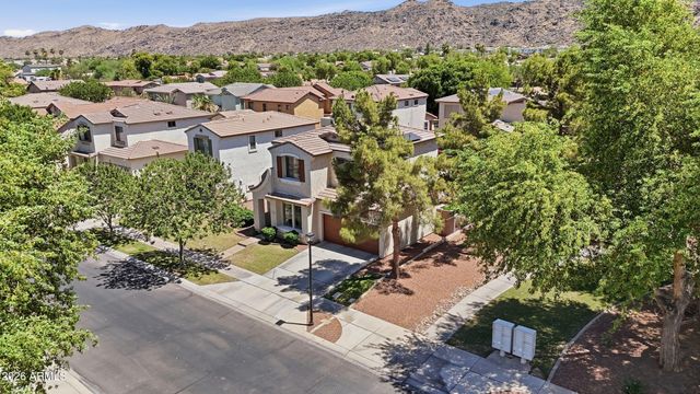 1835 E DUNBAR Drive, Phoenix, AZ 85042