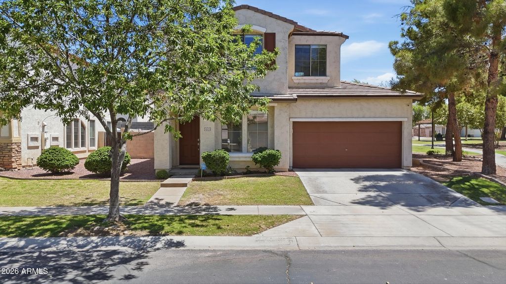 1835 E DUNBAR Drive, Phoenix, AZ 85042