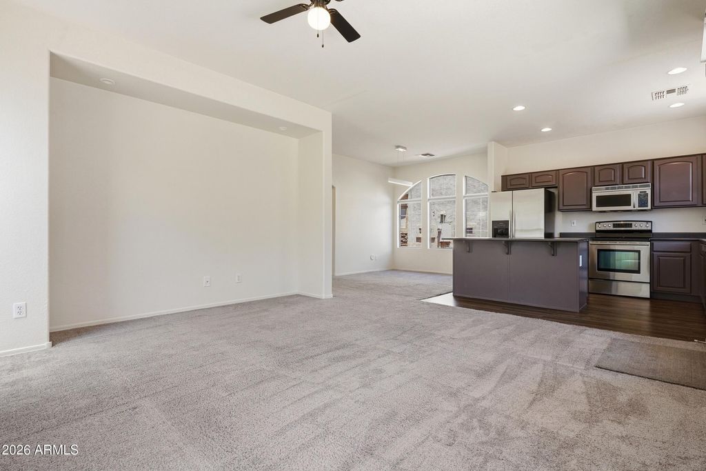 1835 E DUNBAR Drive, Phoenix, AZ 85042 — photo 5