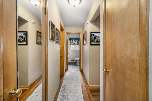 1835 Elm AVENUE, South Milwaukee, WI 53172