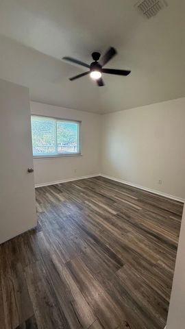 2111 Margalene WAY, Austin, TX 78728
