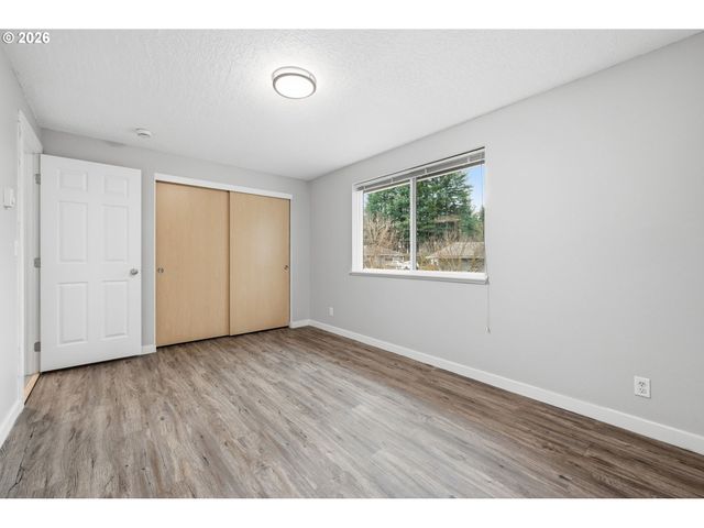 835 BOBOLINK Ave, Eugene, OR 97404