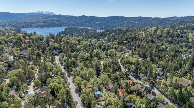 1106 Grass Valley Road, Lake Arrowhead, CA 92352