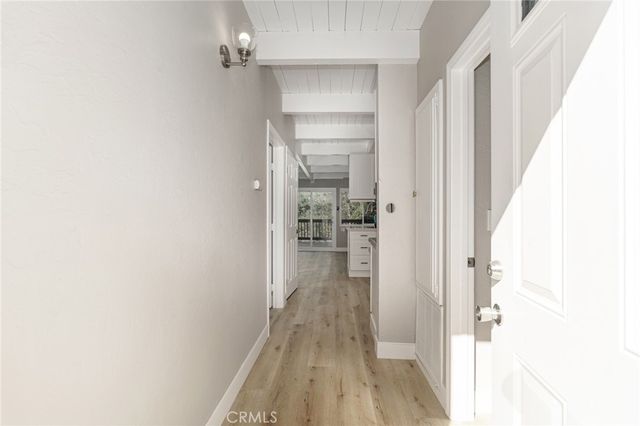 1106 Grass Valley Road, Lake Arrowhead, CA 92352