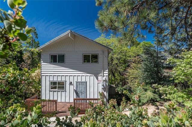 1106 Grass Valley Road, Lake Arrowhead, CA 92352
