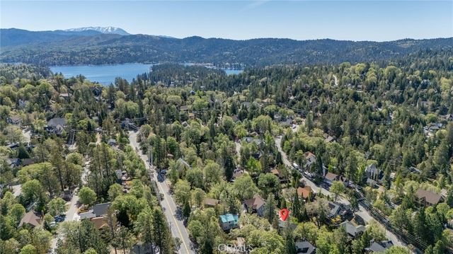 1106 Grass Valley Road, Lake Arrowhead, CA 92352