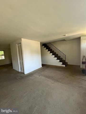 7509 ALLENDALE DR, Landover, MD 20785