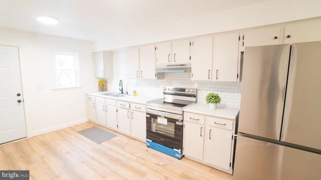 137 HOERNER ST, Harrisburg, PA 17103