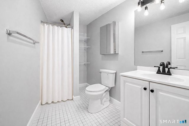 702 Quinnipiac Avenue APT A, New Haven, CT 06513