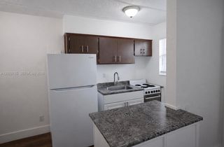 1235 W 66th St 5, Hialeah, FL 33012