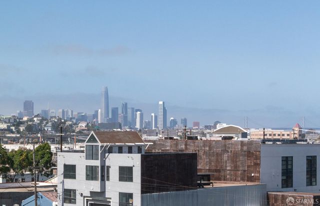 4132 3rd Street 1, San Francisco, CA 94124
