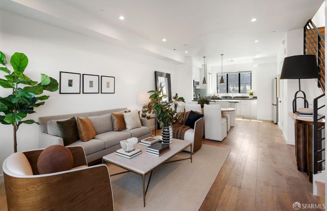 4132 3rd Street 1, San Francisco, CA 94124