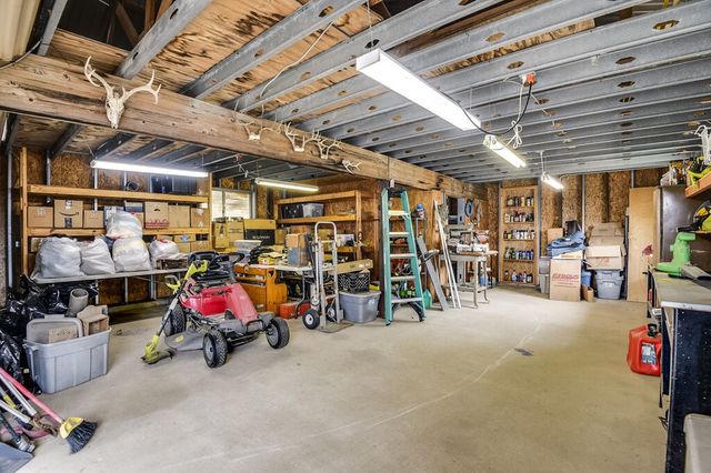 2520 Willow Oak Lane, Burleson, TX 76028