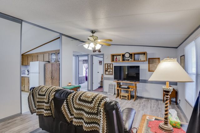 2520 Willow Oak Lane, Burleson, TX 76028