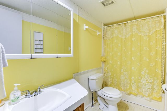 2520 Willow Oak Lane, Burleson, TX 76028