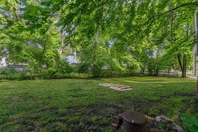 2532 W Lloyd STREET, Milwaukee, WI 53205