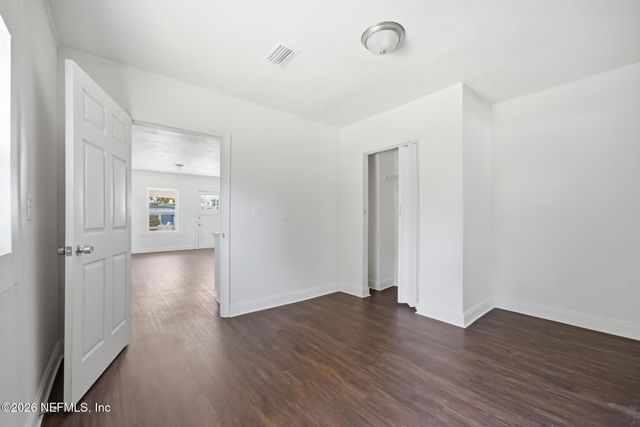 6945 NELMS Street, Jacksonville, FL 32208