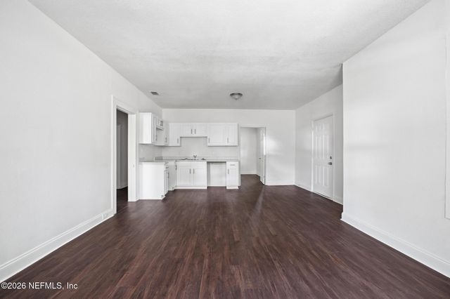 6945 NELMS Street, Jacksonville, FL 32208