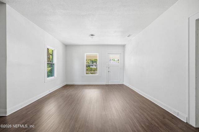 6945 NELMS Street, Jacksonville, FL 32208