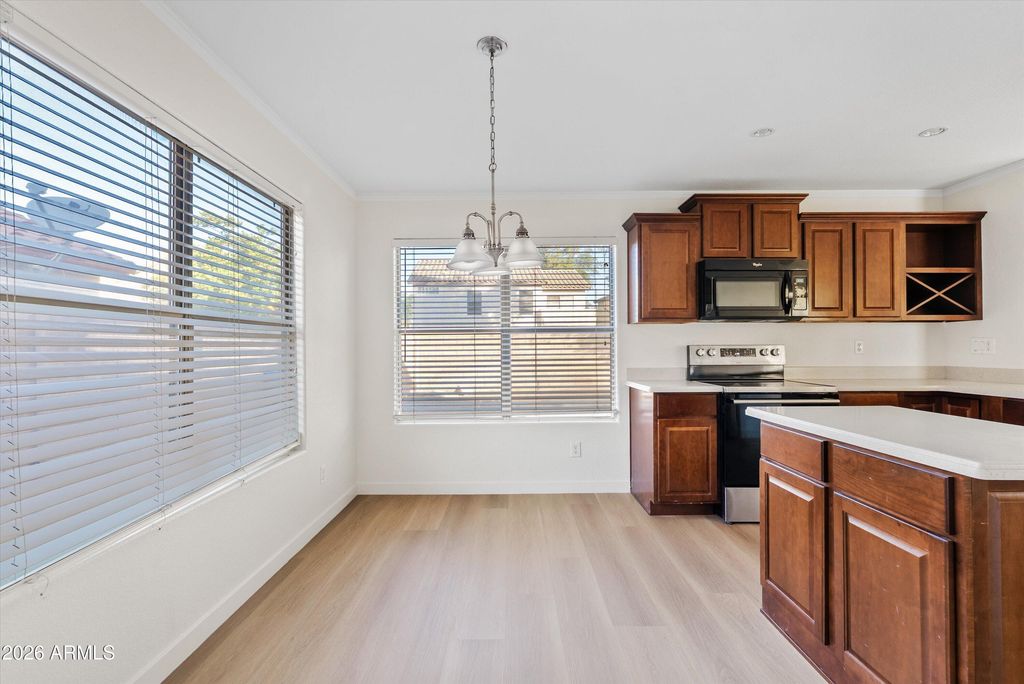 Image 10 of property listing at 1760 E LOS ALAMOS Street, Gilbert, AZ 85295